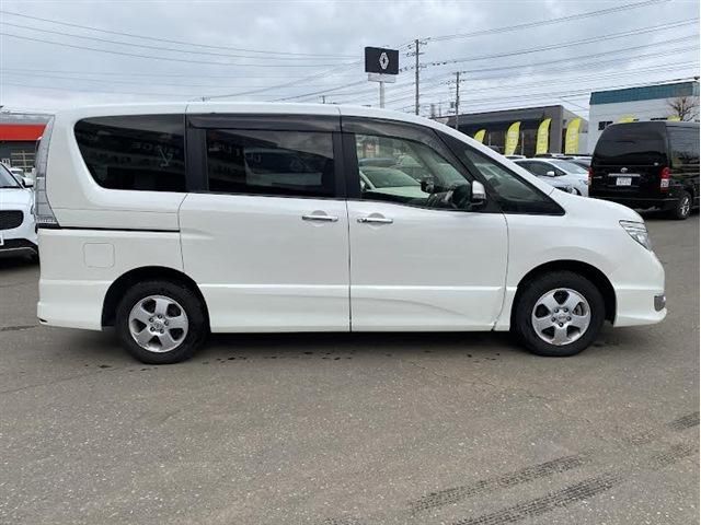 SERENA  WG 4WD