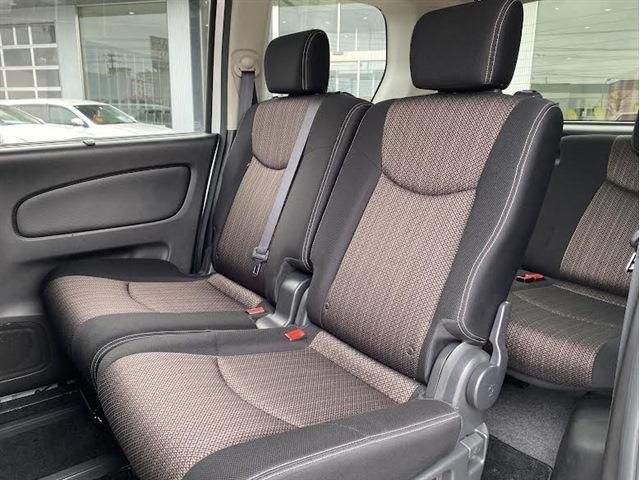 SERENA  WG 4WD