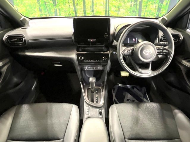 YARIS CROSS HYBRID