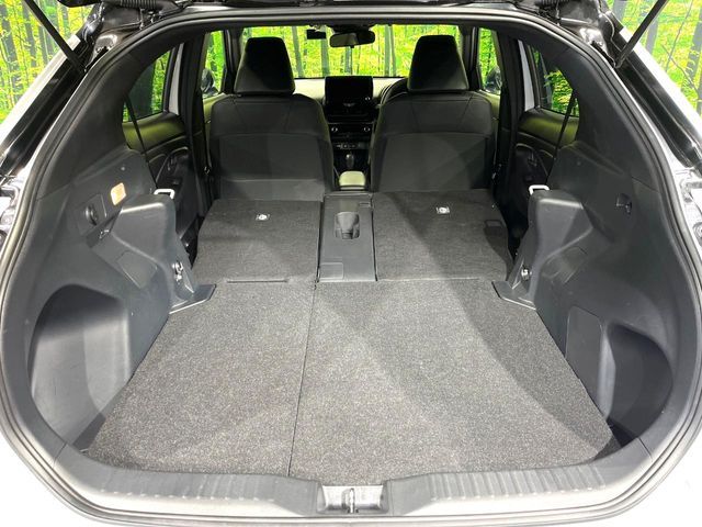 YARIS CROSS HYBRID