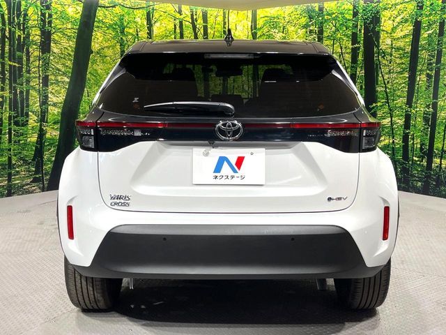 YARIS CROSS HYBRID