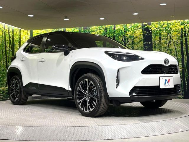 YARIS CROSS HYBRID