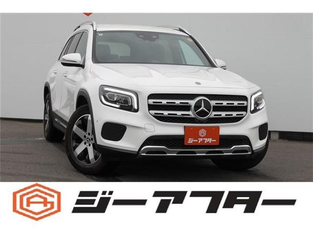 MERCEDES BENZ GLB