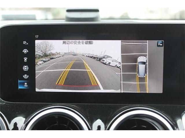 MERCEDES BENZ GLB