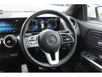 MERCEDES BENZ GLB
