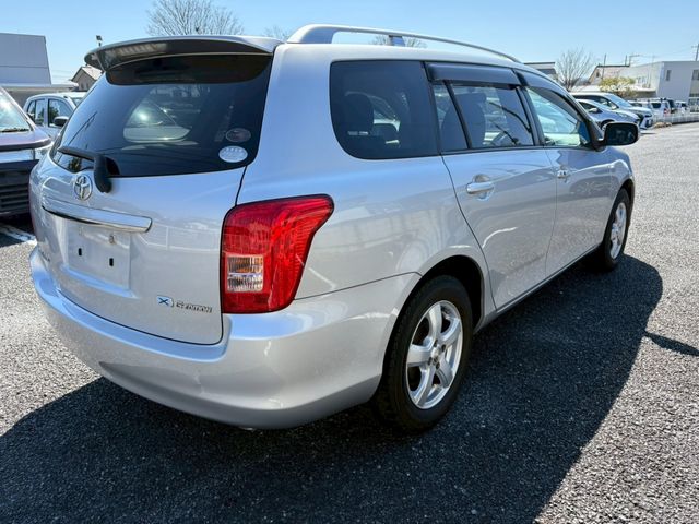 COROLLA FIELDER