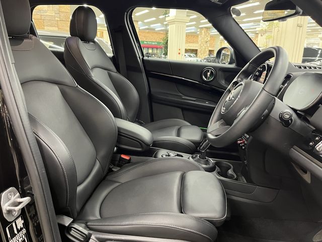 MINI COOPER D CROSSOVER