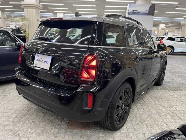 MINI COOPER D CROSSOVER