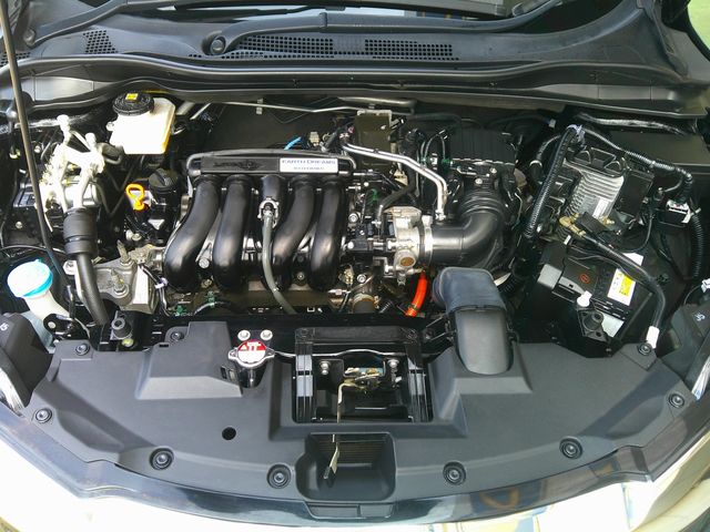 VEZEL HYBRID 4WD