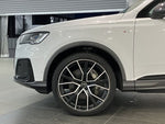 AUDI  Q7