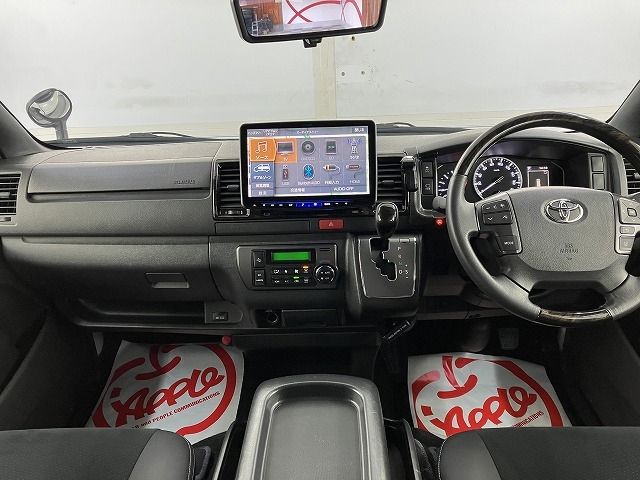HIACE van 4WD