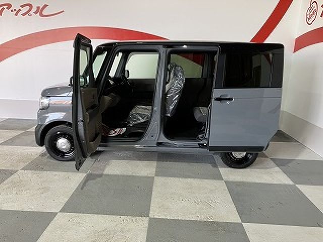 N-BOX JOY 4WD