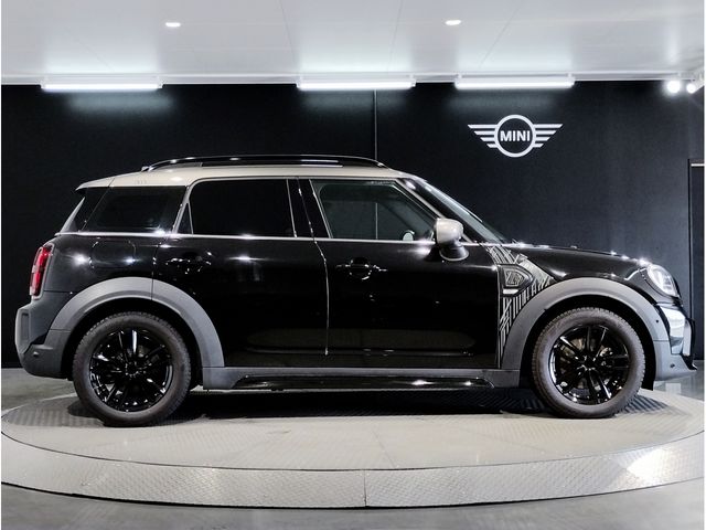 MINI COOPER D CROSSOVER