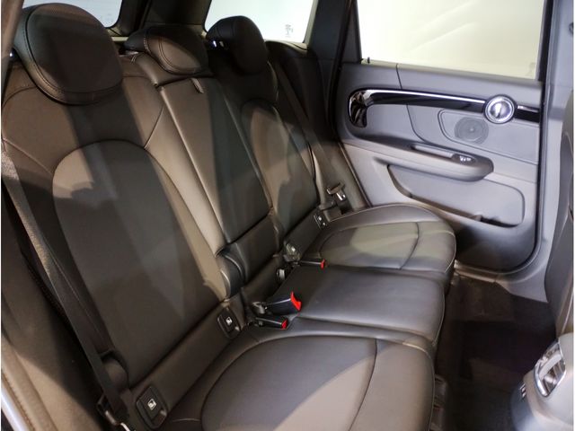 MINI COOPER D CROSSOVER