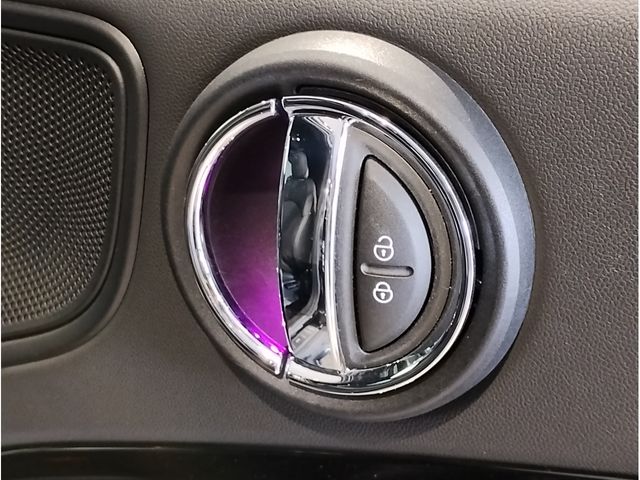 MINI COOPER D CROSSOVER