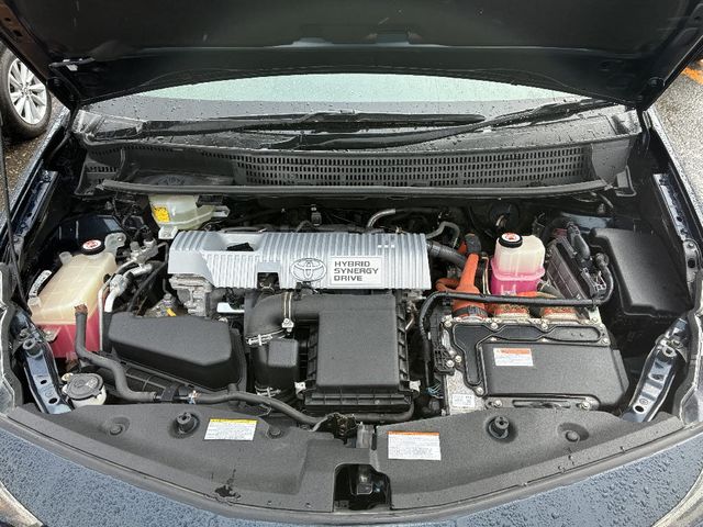 PRIUS Alpha