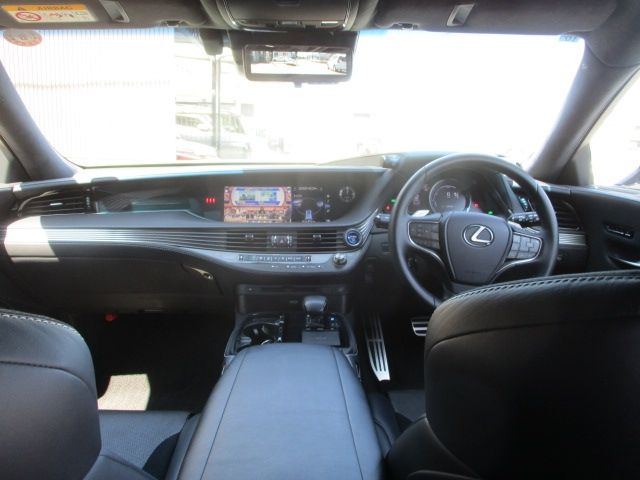 LEXUS LS500h