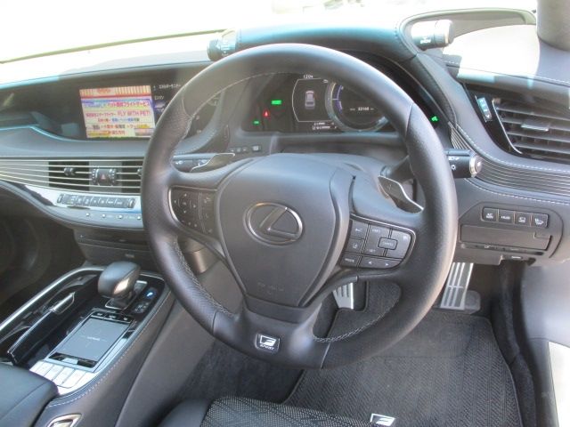 LEXUS LS500h