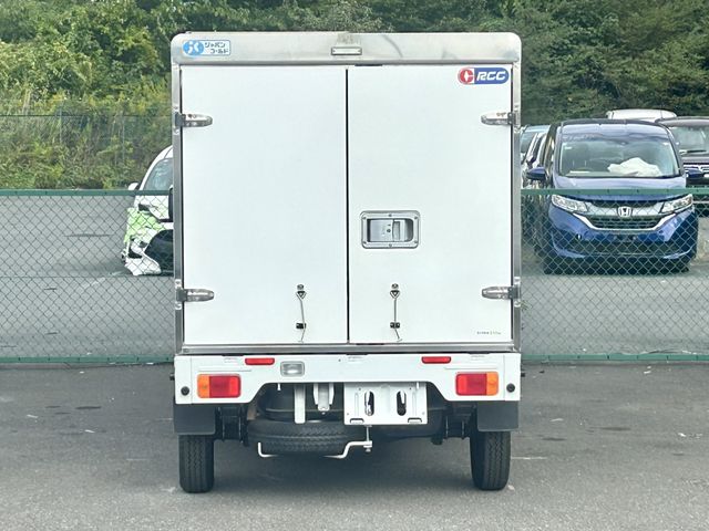 CARRY truck