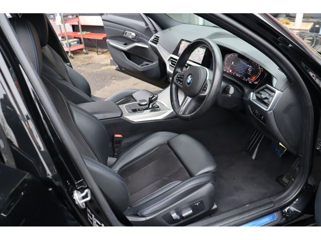 BMW 3 Series sedan