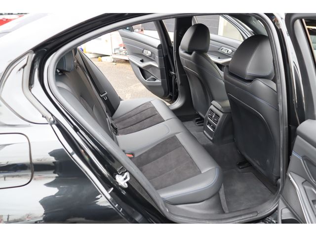 BMW 3 Series sedan