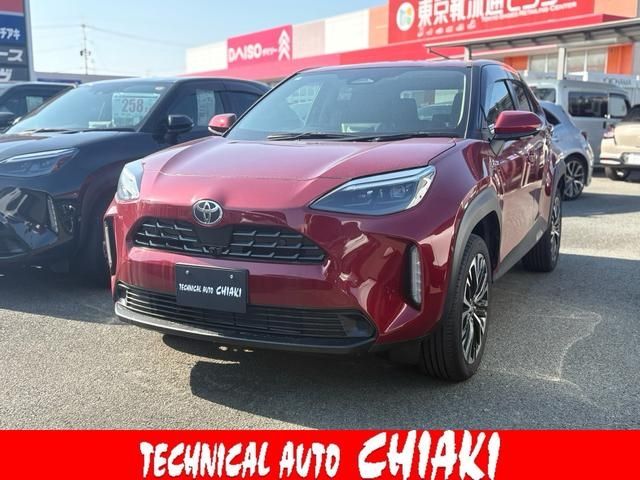YARIS CROSS HYBRID