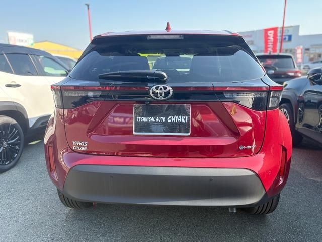 YARIS CROSS HYBRID