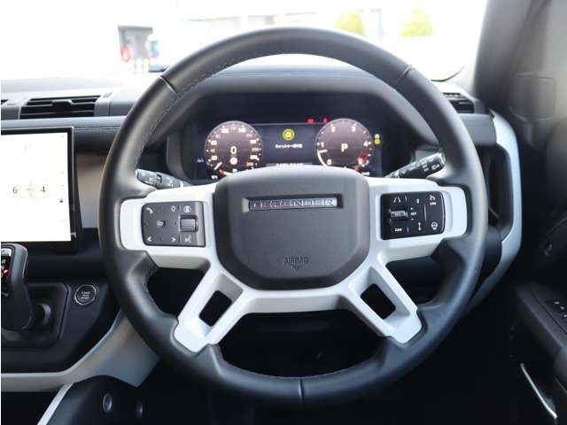 ROVER DEFENDER