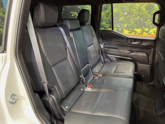 LANDCRUISER 250