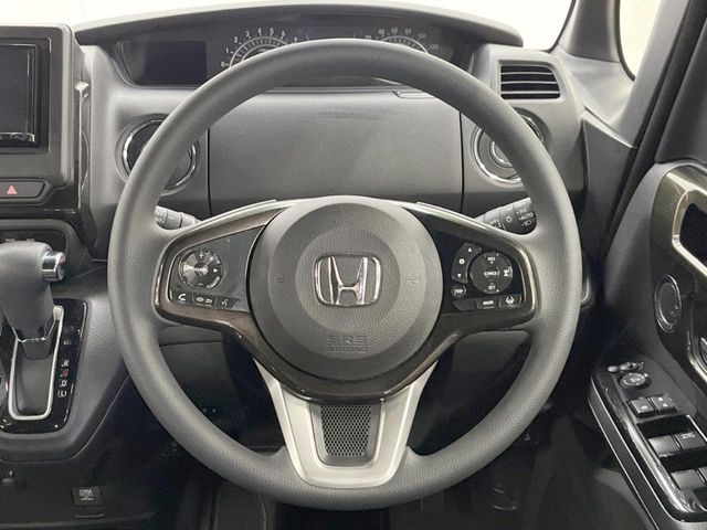 N-BOX CUSTOM