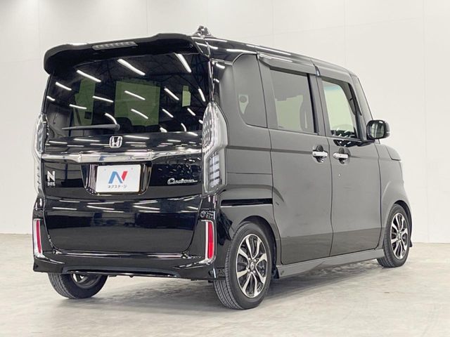 N-BOX CUSTOM