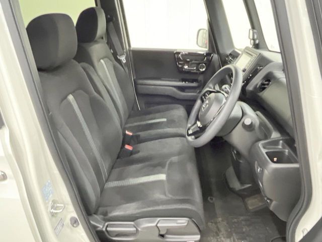 N-BOX CUSTOM 4WD