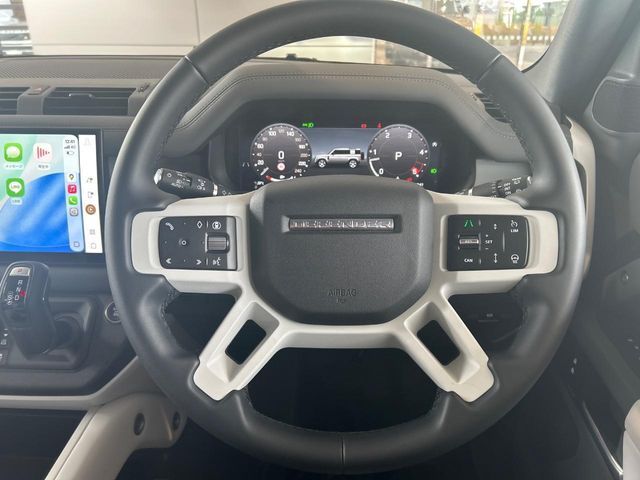 ROVER DEFENDER