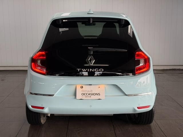 RENAULT TWINGO