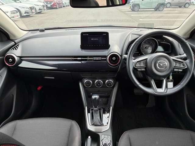 MAZDA2