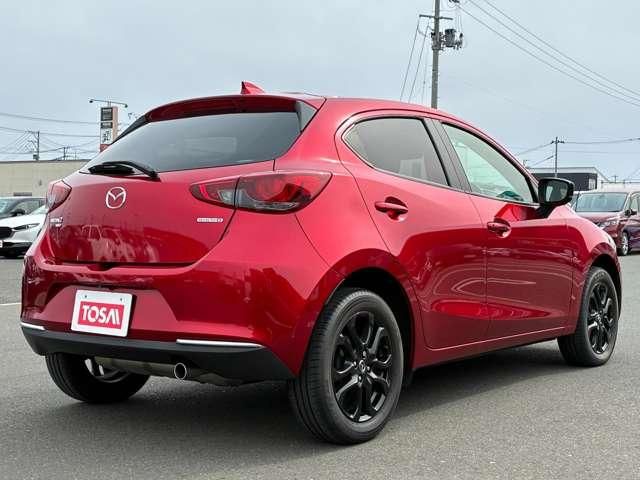 MAZDA2