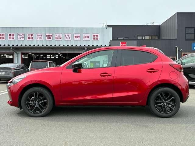 MAZDA2
