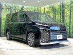 VOXY HYBRID