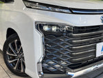 VOXY HYBRID