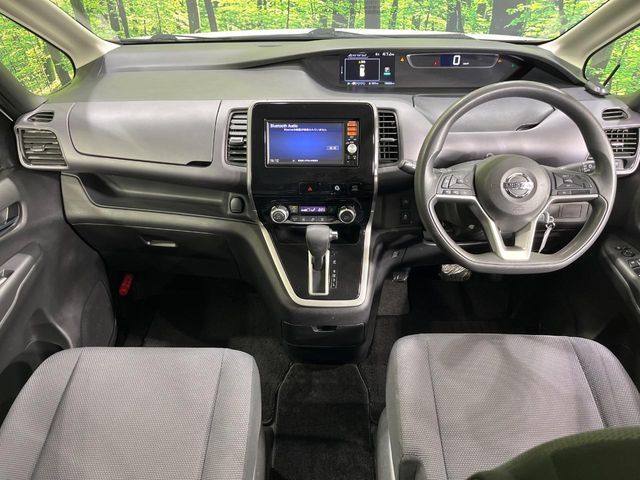 SERENA  S-HYBRID 4WD