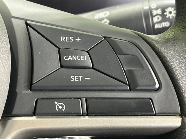 SERENA  S-HYBRID 4WD