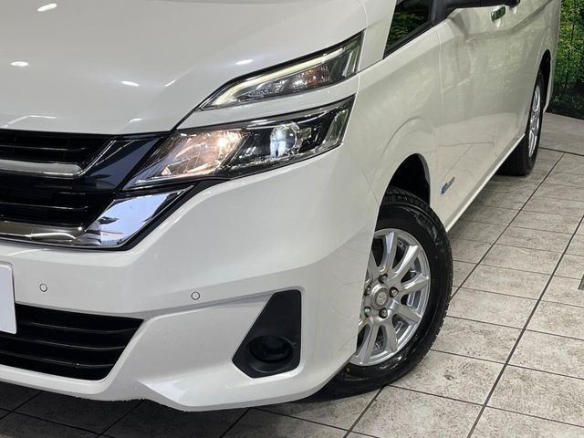 SERENA  S-HYBRID 4WD