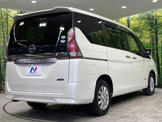SERENA  S-HYBRID 4WD