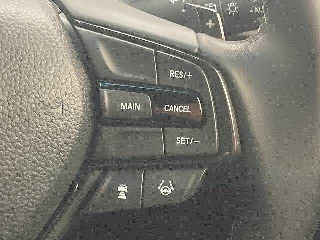 INSIGHT sedan