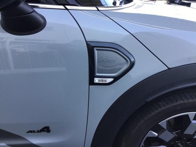 MINI COOPER D CROSSOVER