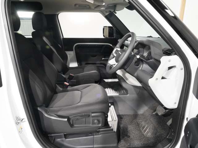 ROVER DEFENDER