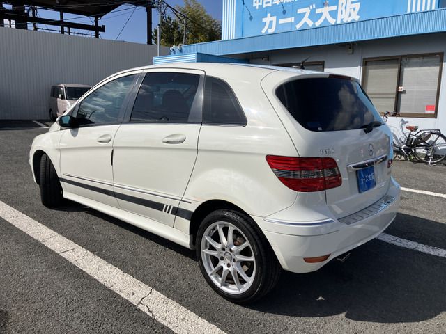 MERCEDES BENZ B class