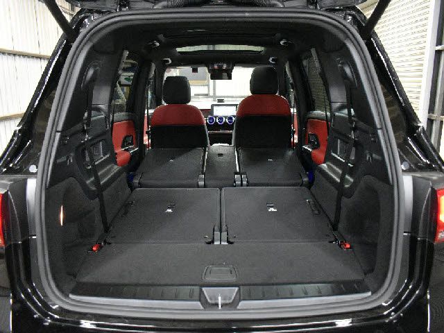 MERCEDES AMG GLB class