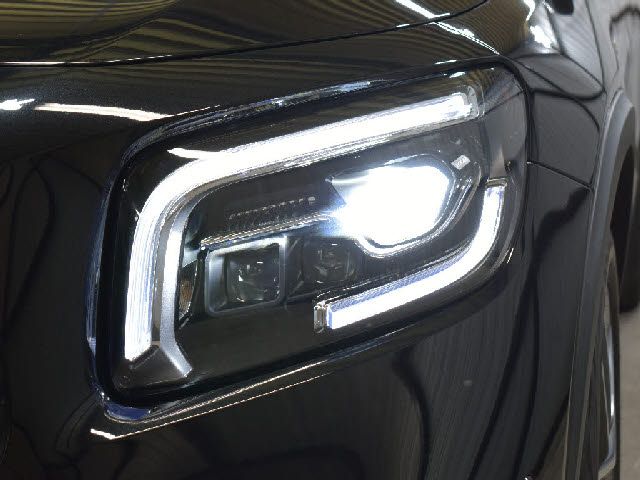 MERCEDES AMG GLB class