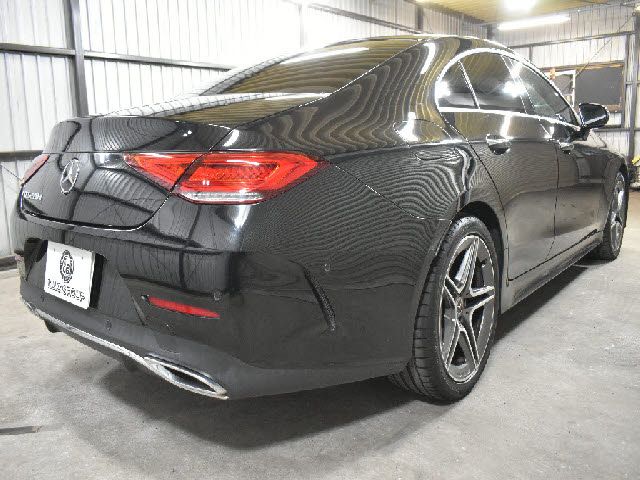 MERCEDES BENZ CLS class